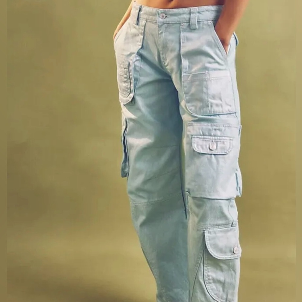 Free People We The Free Lap of Luxury Barrel Cargo Jeans - Brand New - Size 29